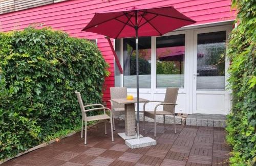 Hamelin Apartment | Charysma - Aurum-Suite, modernes & elegantes Design, Parkplatz, Terrasse