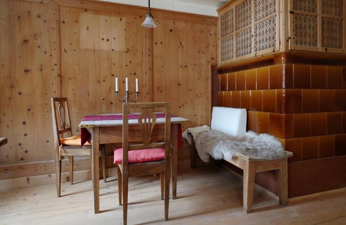 Ardez Apartment | Chasa Clavazin