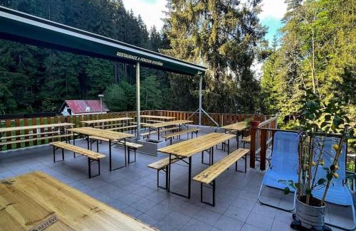 Srni House | Chata Čeňkovka