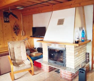 Oscadnica Ski Chalet | Chata TICHA