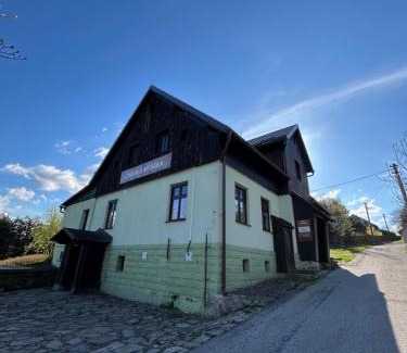 Marenice Cabin | Chata U Myšáka