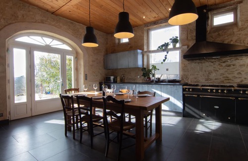 Mazeres House | Château Caillivet:At the Heart of Organic vineyard