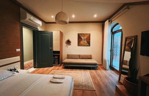Dajt Hotel | Chateau Fasel