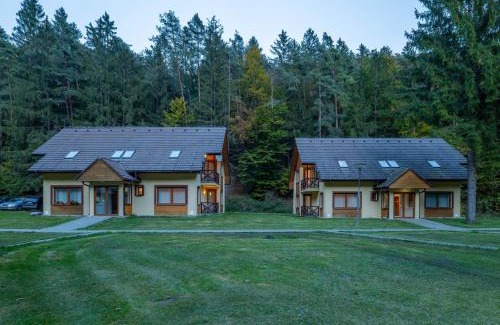 Blatnica Resort | Chatova osada Gader