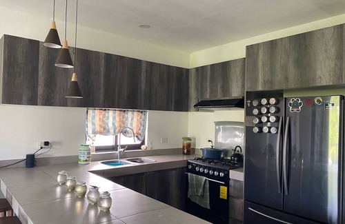 Downtown Holbox Villa | Cheerful 1 bedroom house w/pool and much more!