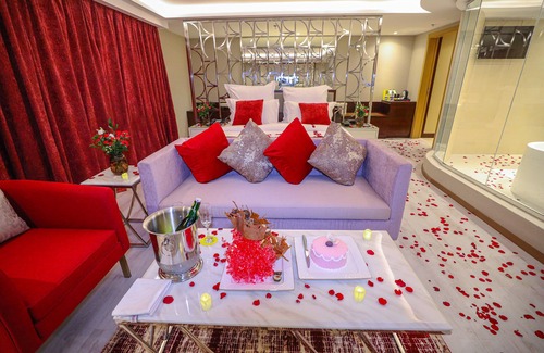 Unaizah Hotel | Cheerful Al Waha Unayzah Hotel