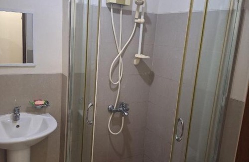 Legazpi Village Apartment | Chelsea Suites at the Beacon Makati