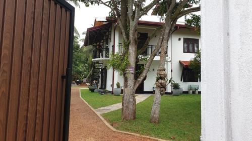 Hikkaduwa Apartment | Chenu Villa Hikka