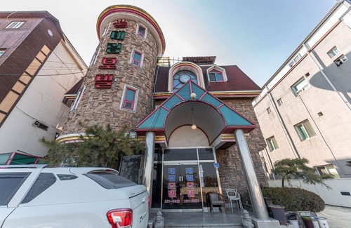 Yeongi-gun Hotel | Cheongju Taerim Motel