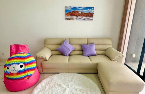 Cheras Apartment | Cheras Traders Square, Balakong, Cheras 6 pax