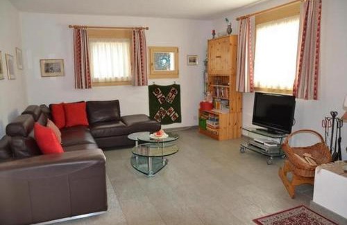 Bever Apartment | Chesa Mezzaun