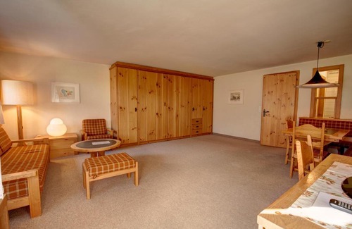 Silvaplana Apartment | Chesa Munteratsch 1-Zimmerwohnung 203 Typ B