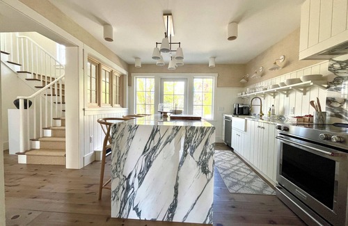 Chester House | Chester Village Gem – Elegant Coastal Retreat Sleeps 6