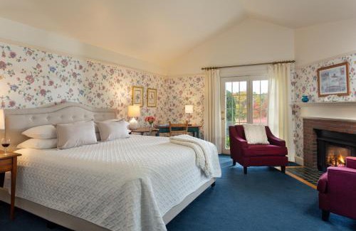 West Chesterfield Hotel | Chesterfield Inn