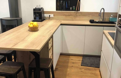 Nonza House | Chez Angelo - Beautiful, completely renovated family home in the heart of Nonza