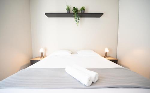 Leon Blum - Bon Coin Apartment | Chez Léon - Métro, Bus, Garage Double, 6 Personnes