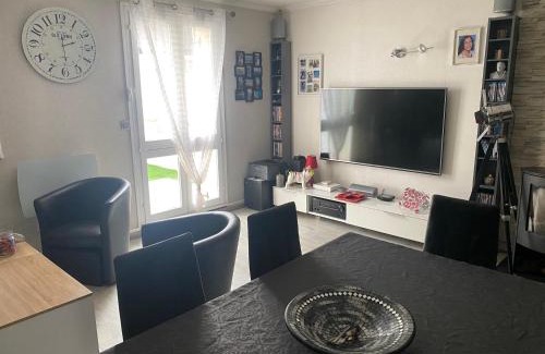 Villeparisis House | Chez Manu Meublé de tourisme 2 étoiles pour 6 personnes - 3 chambres