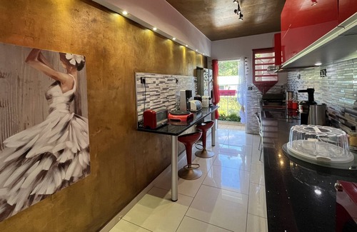 La Providence Apartment | Chez Marie-Claude, Superbe T3 La Providence