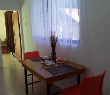 Valencia House | Chez Melanie Valencia Dumaguete GetAway