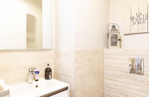 Antibes Old Town Apartment | Chez Philippe