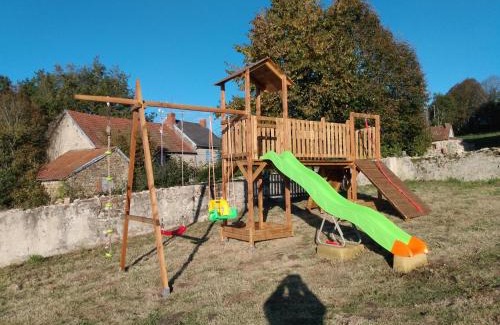 La Crouzille House | Chez Sivade Gîte