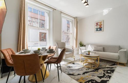 Soho Apartment | Chic 1-Bed Flat in the Heart of Soho Wardour Street! No Lift 1WD
