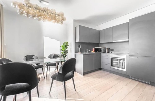 Veytaux Apartment | Chic 2 bedroom apartment near Chillion castle