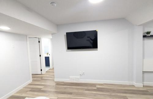Northeast Edmonton House | Chic 2BR Suite with Kitchen, Laundry, Near Elk Island & West Edmonton Mall