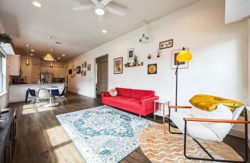 Chestnut House | Chic 3 BDR for 5 Minutes From Downtown Austin
