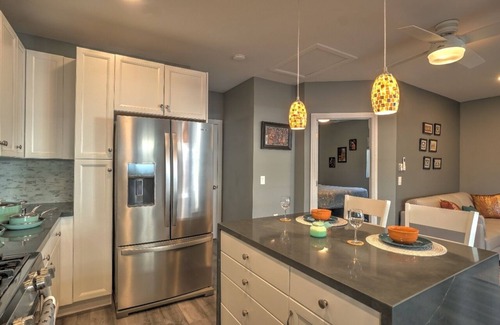 Mount Helix House | Chic and Cozy Luxury Private Guest House