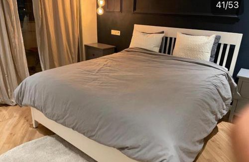 Cite Al Mohammadi Apartment | Chic apartment islan