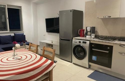 Cite Al Mohammadi Apartment | Chic apartment islan