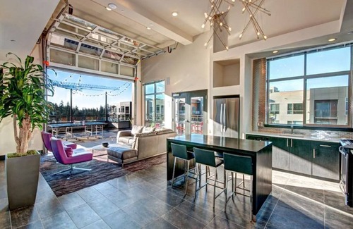 Northeast Bellevue Apartment | Chic Bellevue Studio w/Gym & W/D, by Blueground