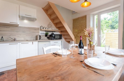 Bieville-Beuville House | 🏡 Chic & Cosy Cottage with Jacuzzi between Caen and the Normandy D-DAY beaches