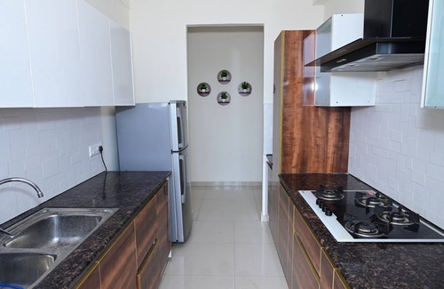 Chandigarh House | Chic 3-bedroom apartment with WiFi, AC in superb location near to Mohali Airport