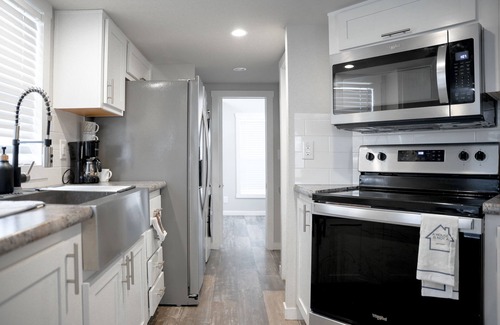 Wyldwood House | Chic Tiny Home Retreat Near Austin - Serenity Meets Modern Comfort
