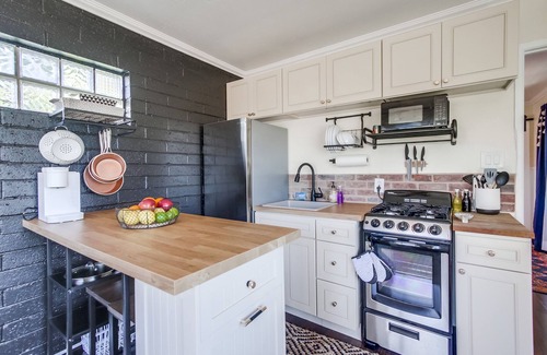 La Mesa House | Chic, yet playful boho bungalow near everything!