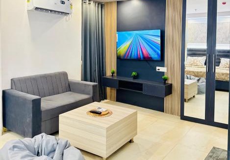 Vasundhara Apartment | ChicNest Studio