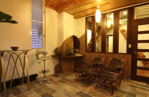 Ren'ai Hotel | Chief Villa Hot Spring Resort