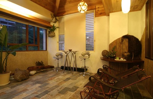 Ren'ai Hotel | Chief Villa Hot Spring Resort