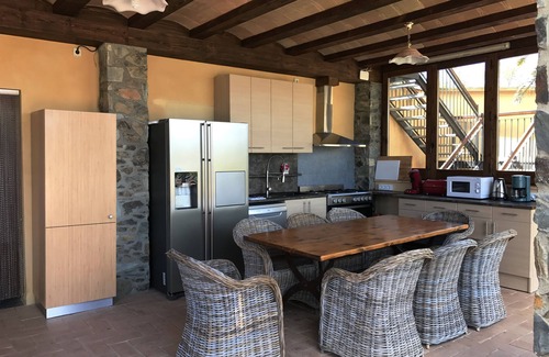 Garriguella Villa | child-friendly holiday home with private swimming pool. 17->28 people