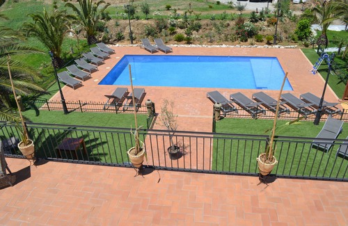 Garriguella Villa | child-friendly holiday home with private swimming pool. 17->28 people