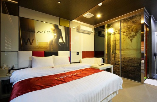 Chilgok Hotel | Chilgok Palgongsan W Drive-in