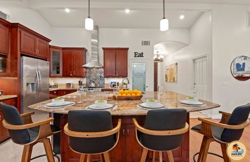 Linda Vista House | Chill Tulum Vibes-5BR Retreat w/Pool, Spa, Games!