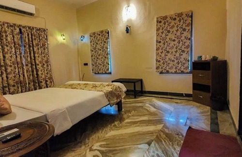 Dapoli Hotel | Chira Meadows Ecoresort Dapoli