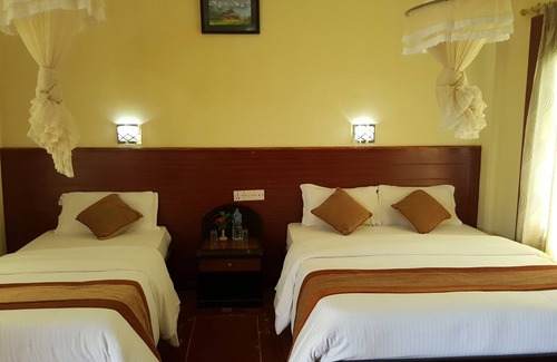 Sauraha Hotel | Chitwan Village Resort