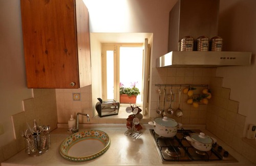 Modica House | Chocolate house