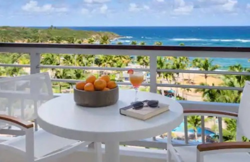 Dorado Apartment | Christmas week in remodeled 2 bedroom beachfront Hyatt timeshare