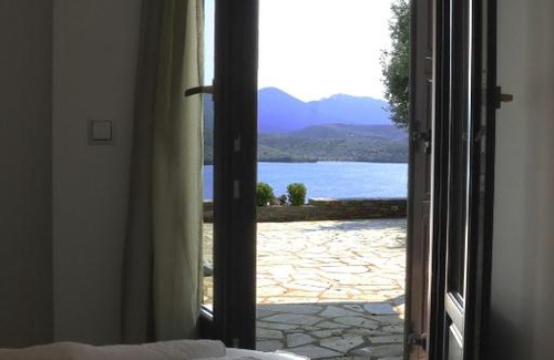 Milina Apartment | Christy's House Sea View