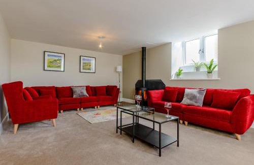 Leyburn House | Church Manor